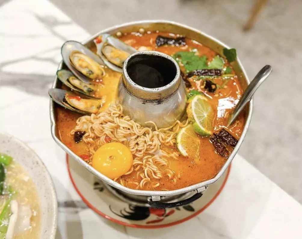 Ed Ae' Unique Thai Café 1982, a halal hot pot spot in Sydney